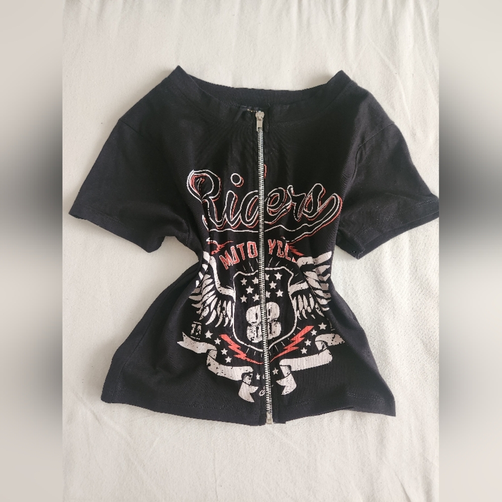 Cute vintage y2k zip up top